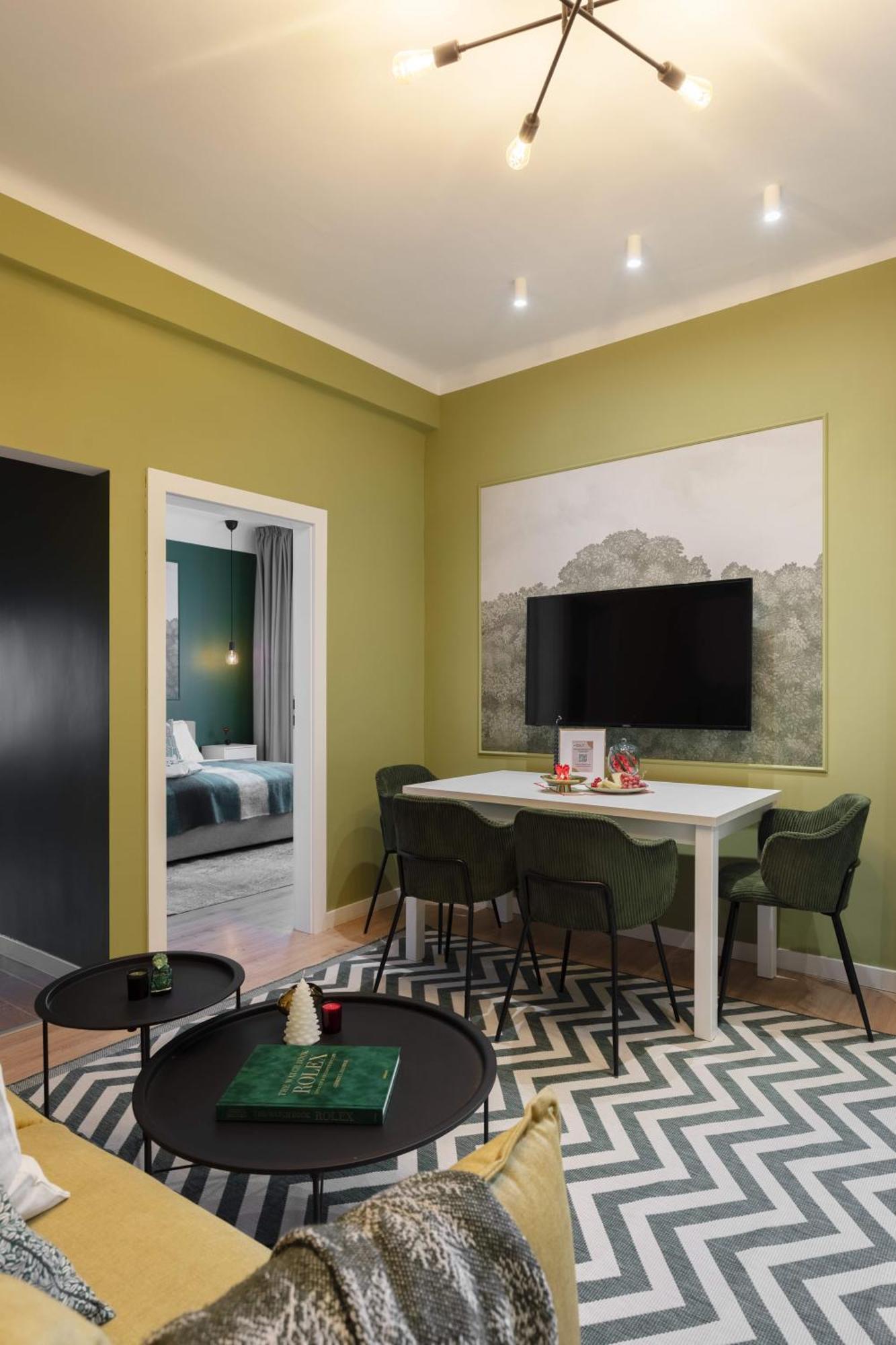 Holt - Out Of The Woods Apartamento Bucarest